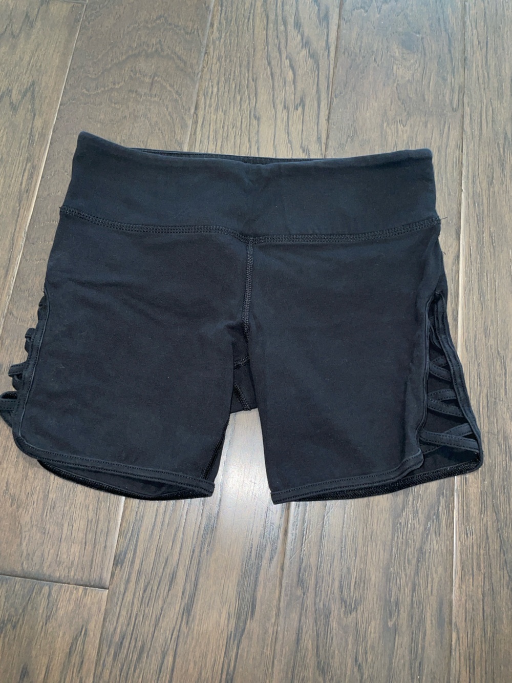Forever 21 Black Women's Stretch Side-Strap Jeggings Shorts